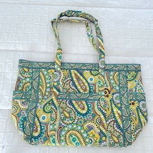 Vera Bradley Grand Tote